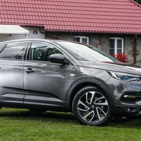 Nowy zawodnik: Opel Grandland X w cenie od 94 900 zł